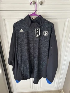 CHAQUETA ADIDAS RUNNING 2017 121TH BOSTON MARATHON NEGRA SN STORM NUEVA CON ETIQUETAS PARA HOMBRE - 2XL - Imagen 1 de 5