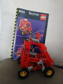 LEGO 8024 Technic Universal Building Set Completed Red Vehicle And Manual 