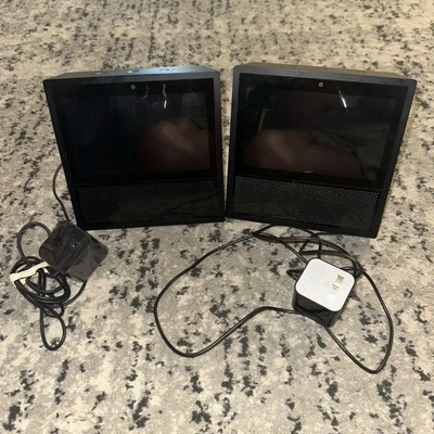 Lot Of 2 Amazon Echo Show 1st Gen Smart Speaker with Alexa - Black - Image 1 of 4