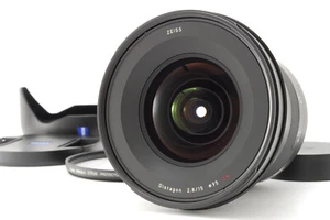 (TOP MINT) Zeiss 15mm f/2.8 Distagon ZE T* Manual Focus Lens for Canon EF-Mount - Picture 1 of 8