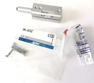 SMC MKB12-20LZ Rotary Clamp Cylinder, With MK-A012Z Clamping Arm, 1.0MPa - Picture 1 of 7