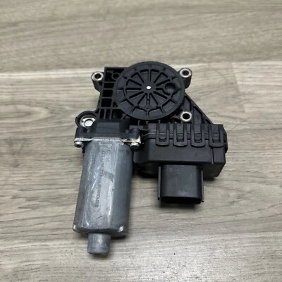 2002-2006 JAGUAR X TYPE REAR RIGHT LEFT  DOOR WINDOW REGULATOR MOTOR J5537 - Image 1 of 4