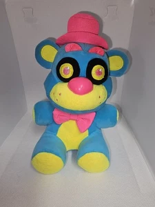 Peluche Freddy Five Nights at Freddy’s 002 8” Funko FNAF negro claro rosa neón - Imagen 1 de 4