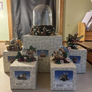 Vitrina Charming Tails Four Seasons con juego completo de las cuatro estaciones RARO - Imagen 1 de 23