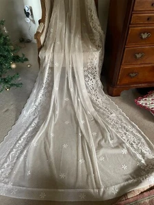 ATEMBERAUBENDE 152 X 240 CM VINTAGE STIL NETZ/SPITZE STOFF VORHÄNGE/PANEELE - Bild 1 von 6