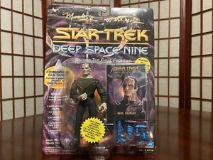 Figura de acción autografiada Star Trek Deep Space Nine Gul Dukat Playmates 1993 - Imagen 1 de 9