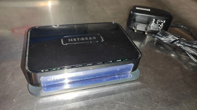 NETGEAR  PTV2000 - TV Adapter für Intel Wireless Display- IPTV HDMI Mediaplayer - Bild 1 von 3