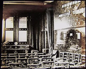 Glas Magische Laterne Dia A KIRCHE ARMEESHALLE UM 1900 RELIGION FOTO - Bild 1 von 2