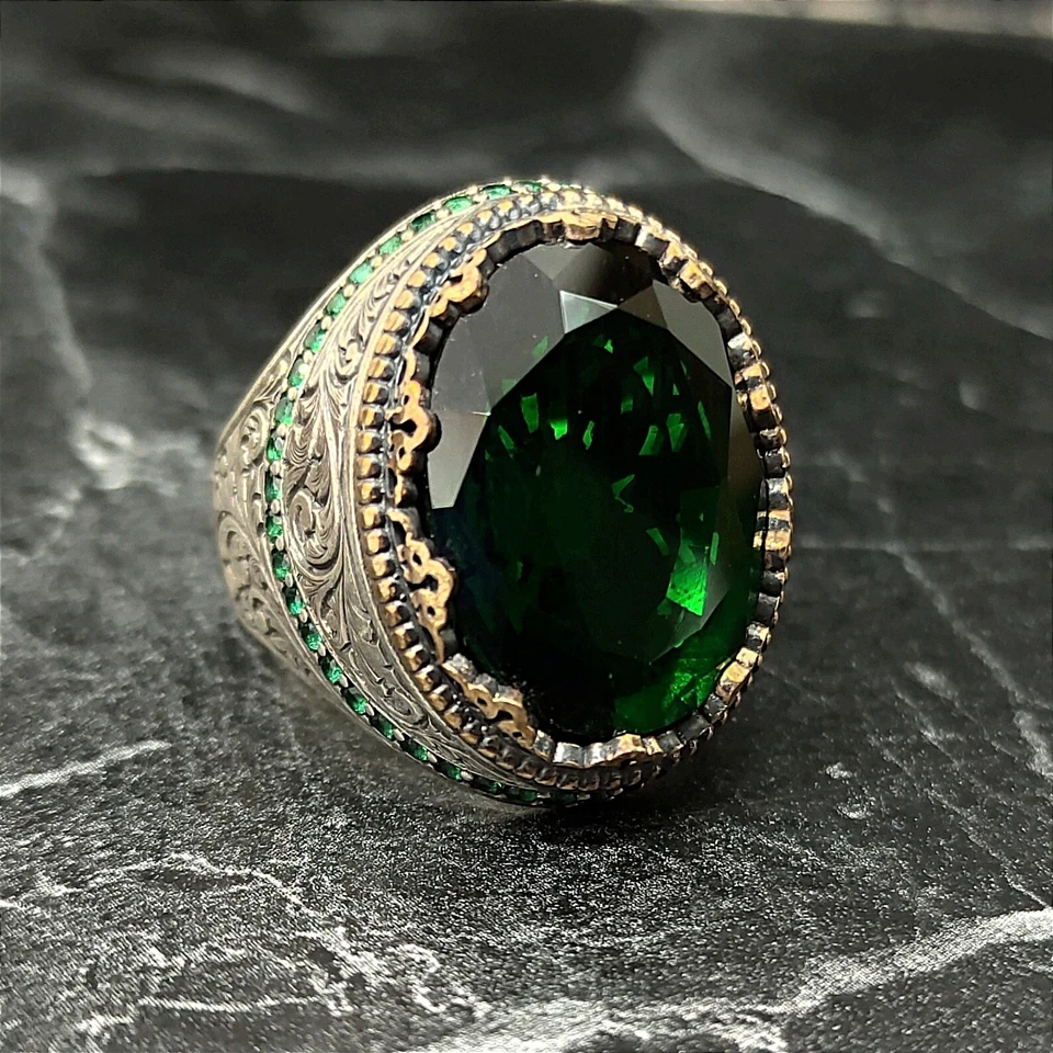 Anillo de piedra granate verde ovalado de plata para hombre, anillo de piedras preciosas verdes de plata, joyería Foto 1 de 4