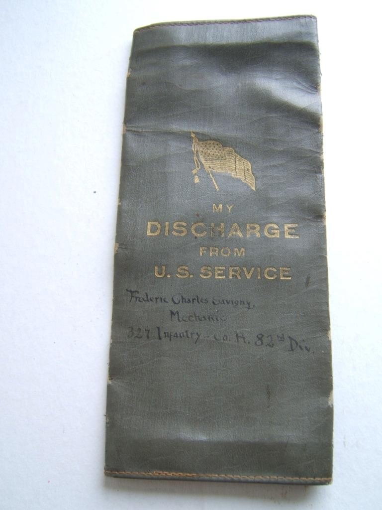 VINTAGE WW1 WW2 DISCHARGE U.S. SERVICE PAPER'S FOLDER 327th