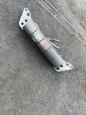 Jeep Patriot Compass Hazard 2007 2008 ESP interruptor de botón de apagado P04602728AD OEM Foto 1 de 4