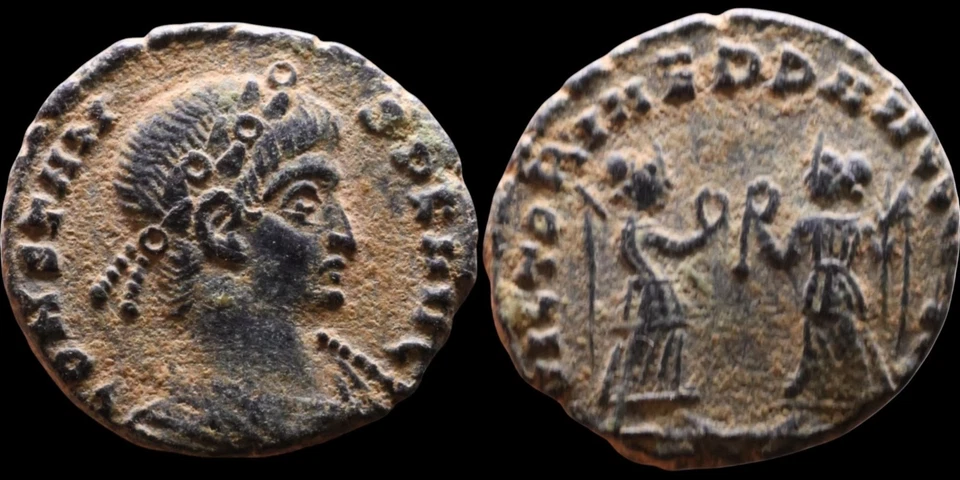 Constans AE4, VICTORIAE DD AVGG Q NN, Dos victorias, RIC VIII Siscia. #1646 Foto 1 de 1