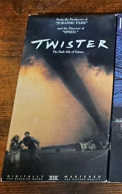Twister 1996 VHS Movie Bill Paxton, Helen Hunt Warner Bros - Image 1 of 2