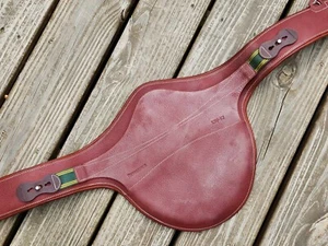 NWT Devoucoux Custom Medium Brown Padded Belly Guard Stud Jump Girth - 52"-130cm - Picture 1 of 12