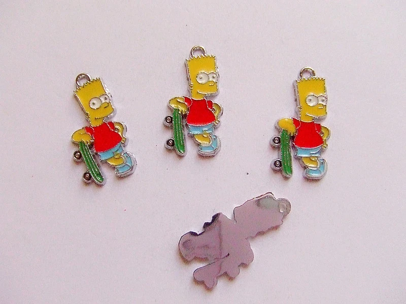2pz charms ciondoli Bart Simpson in metallo smaltato 23x15mm color argento scuro - Immagine 1 di 1