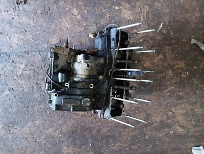 85 Yamaha FZ750 FZ750r Fz 750 Engine Motor Bottom End Crankshaft Transmisson F6 - Image 1 of 4