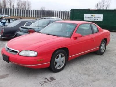 Puerta trasera usada se adapta a: Chevrolet Monte Carlo 1996 exc. Brickyard 400 sin alerón Gr Foto 1 de 4