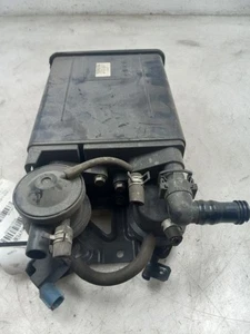 Lexus IS300 2004 3,0 L tracción trasera en bote de vapor de combustible  - Imagen 1 de 12