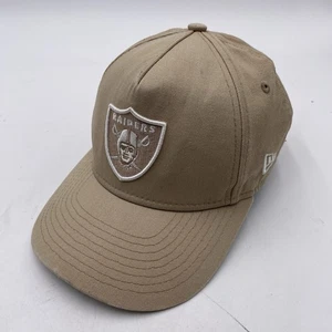 Oakland Raiders Youth Hat New Era 9Forty SnapBack Tan Beige Vegas VGC - Picture 1 of 11