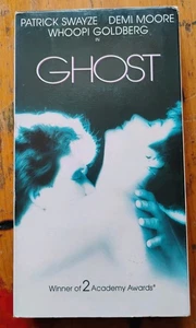 Ghost 1990 VHS Patrick Swayze - Picture 1 of 3