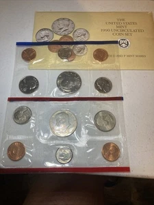 1990 - P&D Uncirculated US Mint Coin Set in OGP - Picture 1 of 1