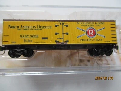 Micro-Trains # 51800861 W.S. Reister & Sons 40' Wood Reefer, Poultry & Egg (Z) - Image 1 of 4