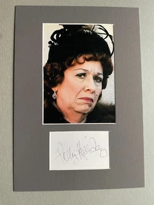 POLLY HOLLIDAY original signed Briefkarte/Passepartout 20x30 Autogramm - Imagen 1 de 2