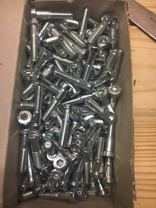 Lot Of (25) M8 X 35 Low Socket BOLTS 8.8 GRADE DIN 6912 Zinc Metric Bolts WG USA - Picture 1 of 5