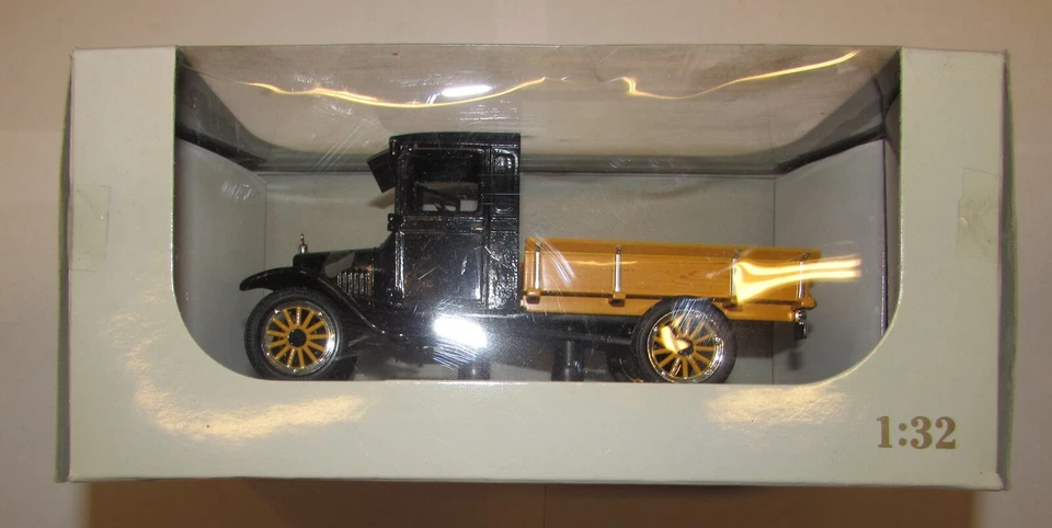 1:32 Signature 1923 Ford Model TT - Immagine 1 di 1