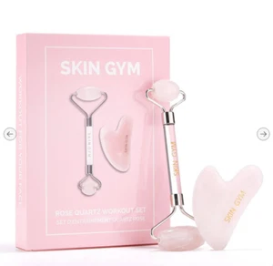 Skin Gym Rose Quartz Workout Set for Facial Sculpting & Toning Rolling & Gua Sha - Picture 1 of 5