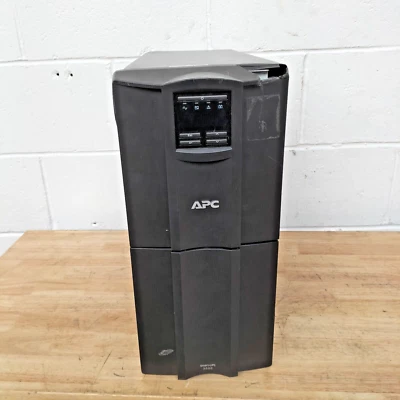 APC Smart-UPS 3000 SMT3000I Desktop Uninterruptible Power Supply UPS With Batter - Image 1 of 4