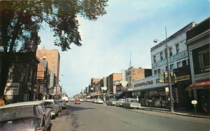 Coches años 70, Queen Street Sault Ste. Postal vintage de Marie, Ontario, Canadá - Imagen 1 de 2