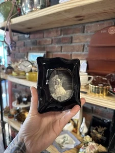 Vintage/ Antique Black Wavy Concave Gothic Ceramic Mini Picture Frame - Picture 1 of 11
