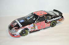 1:24 die cast NASCAR Racing car 29 Kevin Harvick 2005 Monte Carlo GM Goodwrench