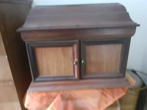 Schönes Perlophon Tischgrammophon Schrankgrammophon Holzgehäuse Braun - Bild 1 von 8