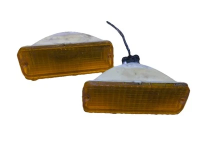 Ford Ranger Bronco II 1983-88 Juego X2 E27B-13215-aa parachoques delantero marcador lateral fabricante original Foto 1 de 4