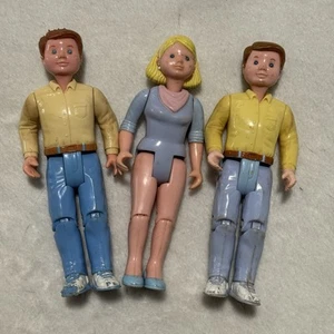 VTG 1993 Fisher Price Loving Family Dollhouse Figures Mom & 2 Dads - Picture 1 of 7