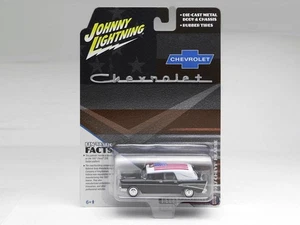 1/64 Johnnylightning Chevrolet coche fúnebre techo negro/blanco 1957... - Imagen 1 de 5