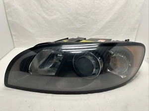 Faro izquierdo Volvo C70 2006-2010 conductor izquierdo lado izquierdo xenón HID OEM 9466367 - Imagen 1 de 16