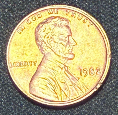 1982 p Off Center DDO Double Rim Clipped Planchet Lincoln Memorial One Cent 1 c  - Image 1 of 4
