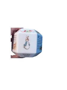 Banco hexagonal bautizo vintage FW & CO. Wedgwood Beatrix Potter Peter Rabbit - Imagen 1 de 9
