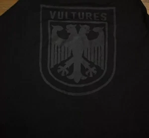 Größe M/L - BRANDNEU Yeezy YZY Vultures schwarze Box T-Shirt-Größe (2) Kanye West - Bild 1 von 3