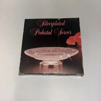 Servidor de pedestal plateado plato de vidrio de 6" con pedestal de placa plateada Foto 1 de 4