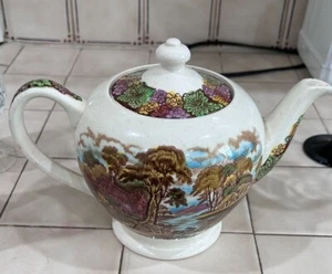 Sadler “ Old Mill” 4 Cup Teapot - Picture 1 of 5