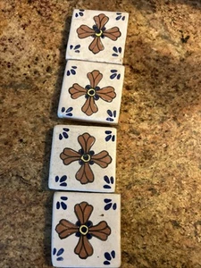 Lotto 4 piastrelle dipinte a mano croce geometrica 2,5x2,5” dipinte a mano - Foto 1 di 3