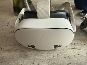 Meta Quest 3S All-In-One VR *Headset Only* (128GB) Good Working Condition - Picture 1 of 3