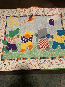 Baby Boy Girl Animals Quilt Handmade NEW 33.58 X 41.1/4 Patchwork - Picture 1 of 4