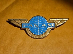 Vintage PAN AM Airlines JUNIOR CLIPPER PILOT Wings Metal Pin - Bild 1 von 2