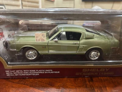 1968 SHELBY GT500KR 428 ЗЕЛЕНЫЕ БЕЛЫЕ ПОЛОСЫ ROAD LEGENDS 92168 NIB 1:18 - Изображение 1 из 4