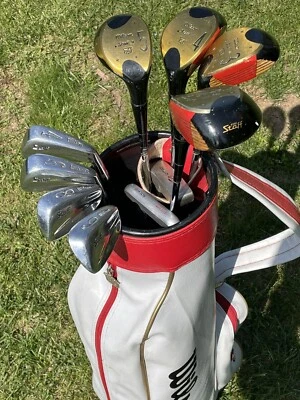 Редкие детские клюшки Wilson Staff Woods - айроны - паттеры и сумка для гольфа 10 клюшек - Изображение 1 из 4